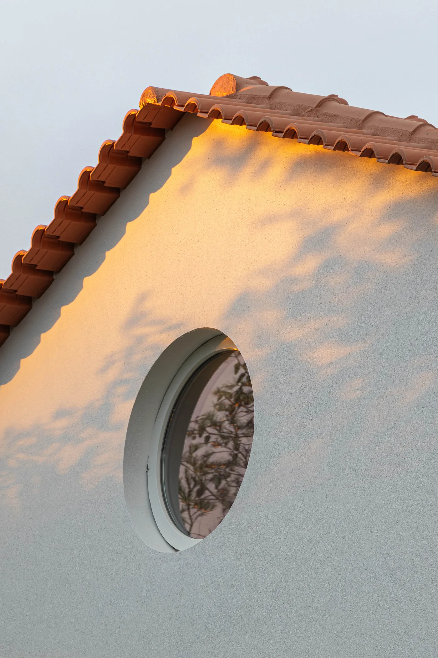 Uma casa erma na paisagem de Sintra.
